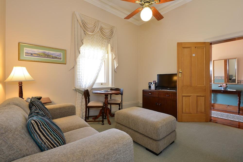 Trafalgar Premium Vintage Suites — Port Elliot — photo 5