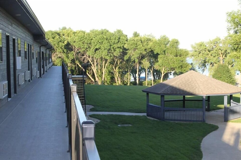 Okoboji Commons Hotel - photo 23