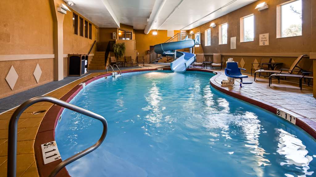 Best Western Plus Midwest Inn & Suites - photo 6