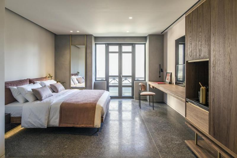 Perianth Hotel a member of Design Hotels — 5-Star Luxury Hotel in Athens, Greece