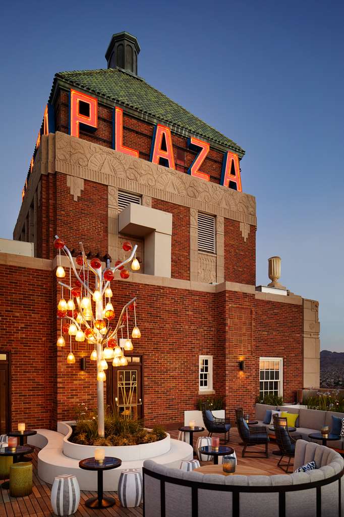 The Plaza Hotel Pioneer Park - photo 31