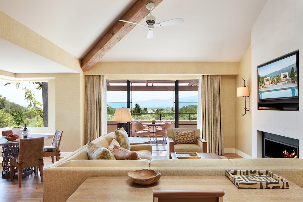 Auberge Du Soleil - photo 10
