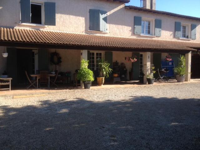 Mas Denis - carbon neutral hotel in Arles