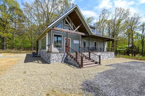 Kiss Me Goodnight in Broken Bow, United States