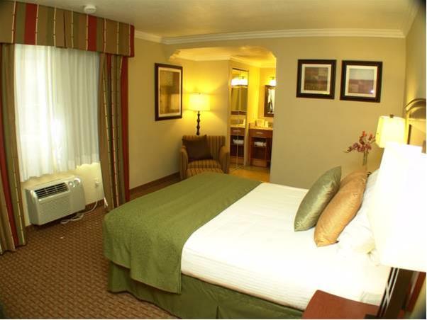 Quality Inn & Suites Santa Cruz Mountains - photo 21