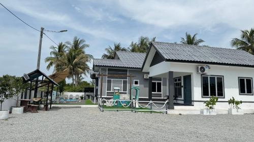 D’Lamp Studio — Kuala Besut — photo 2