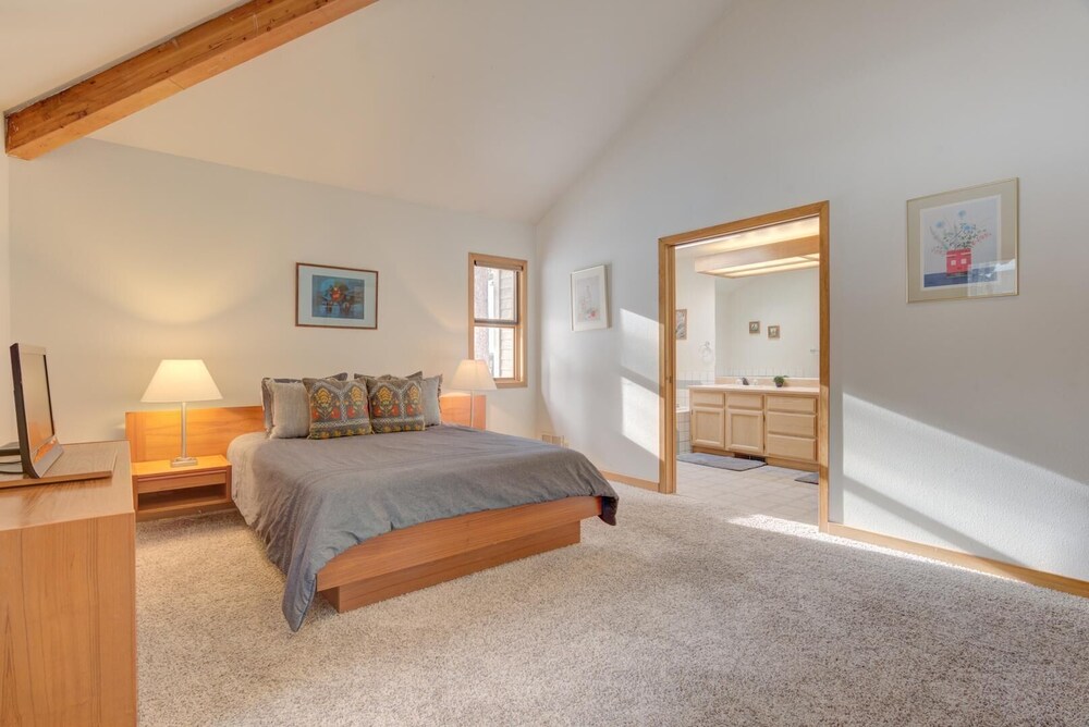 Awbrey Lane #7 by Village Properties at Sunriver - photo 6