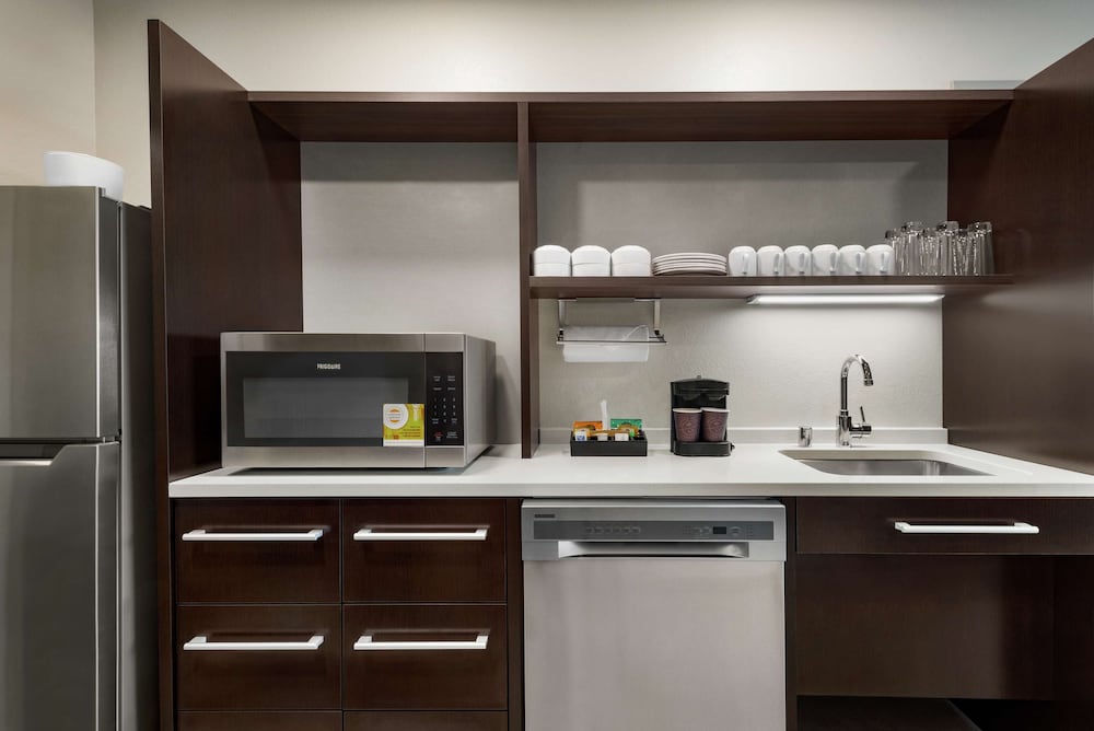 Home2 Suites by Hilton Madison Central Alliant Energy Center - photo 18