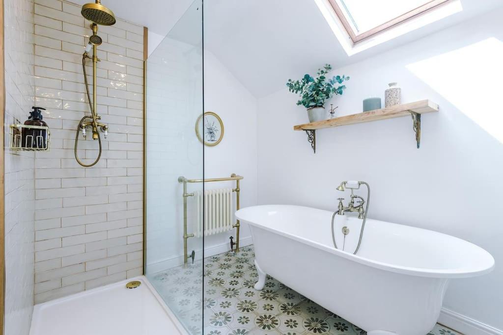 Rufloreo Dale homely and central in Buxton, United Kingdom