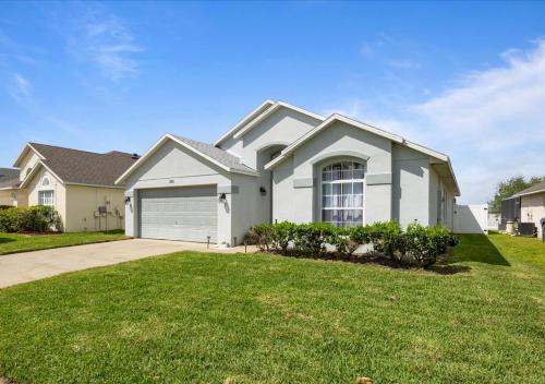 4Bed3bath Mario kingdom Getaway in Davenport, United States