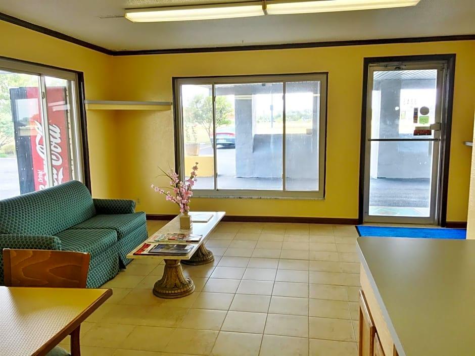 Americas Best Value Inn & Suites East Toledo Millbury - photo 18