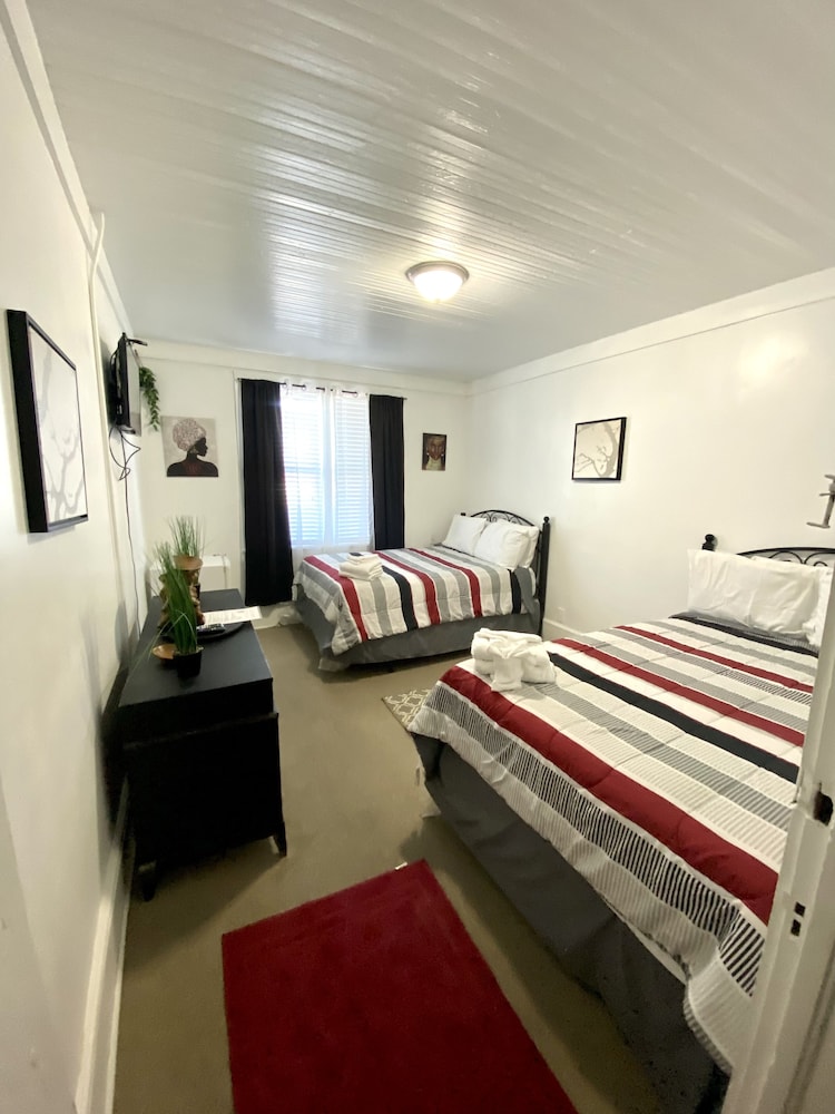 Bella's Boutique Hotel - photo 27
