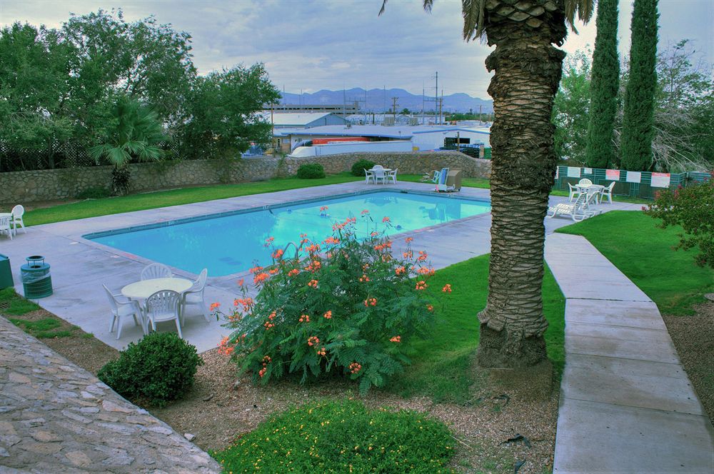 Motel 6 El Paso Central - photo 24