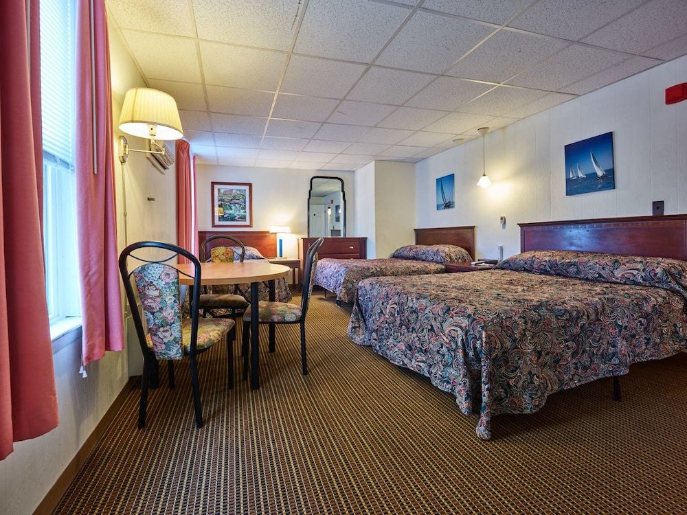 The Hillcrest - photo 13