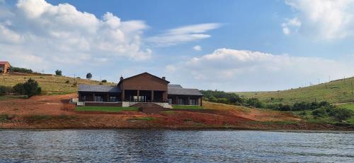 Golden Treasure Off Grid in Witbank, South Africa