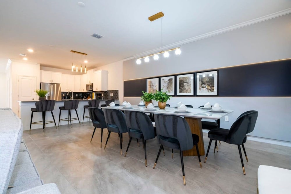 Ultimate Luxury Retreat star Wars Game Room More - photo 24