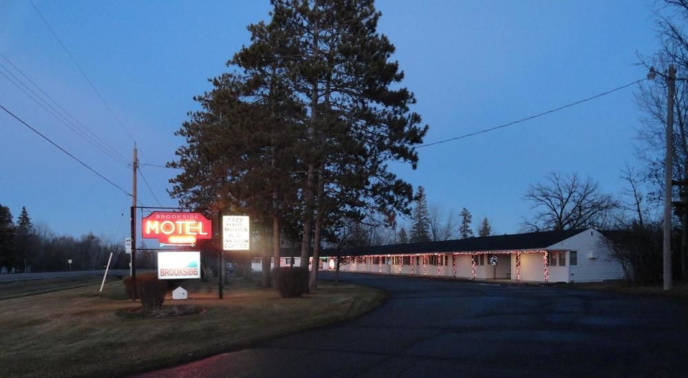 Brookside Motel - photo 25