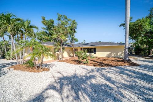 Sunken Treasure - carbon neutral hotel in Sanibel
