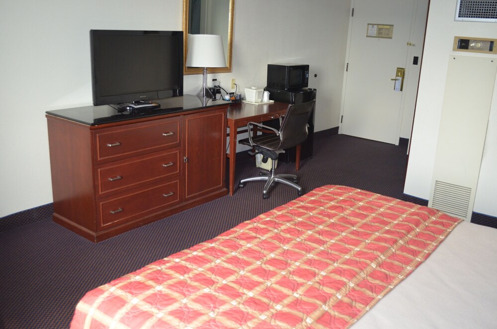 Ohio Valley Extended Stay - photo 4