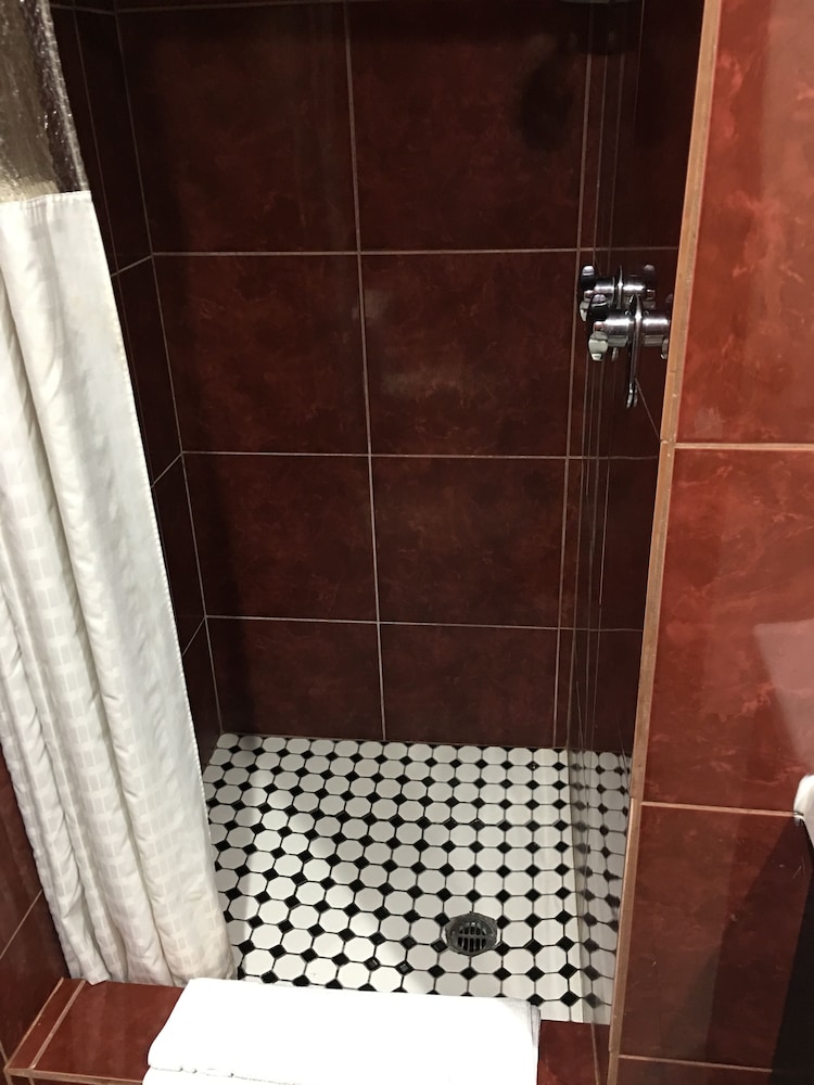 Harris Motel - photo 11