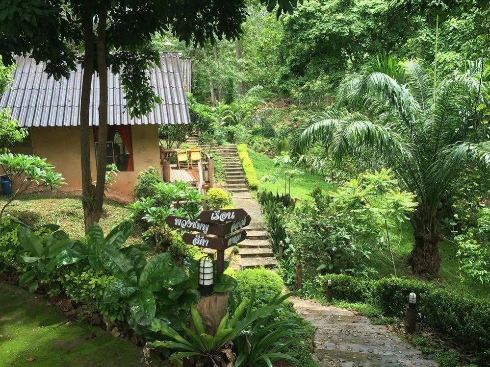 Anawin Resort in Mae Hong Son, Thailand