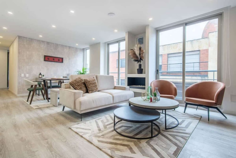 Trendy 3BR in Usaquén — 4-Star Luxury Hotel in Bogota, Colombia