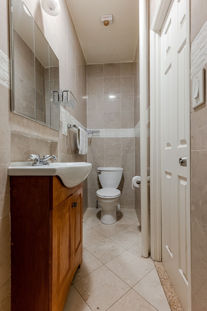 110th Boutique Hotel - photo 32