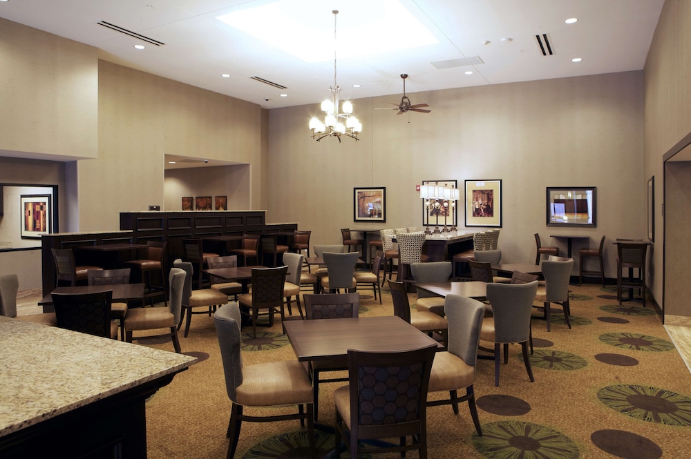 Homewood Suites by Hilton Coralville Iowa River Landing - photo 23