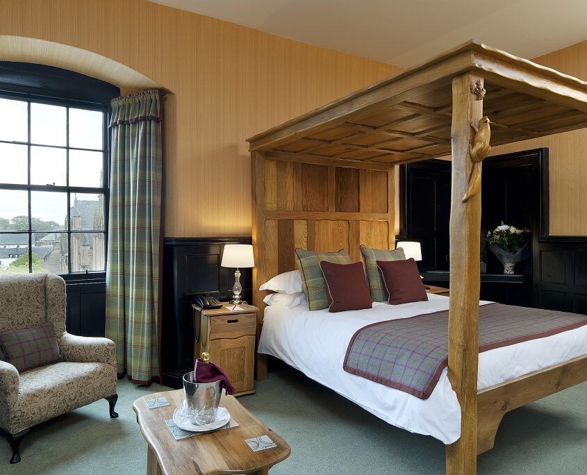 Dornoch Castle Hotel - carbon neutral hotel in Dornoch
