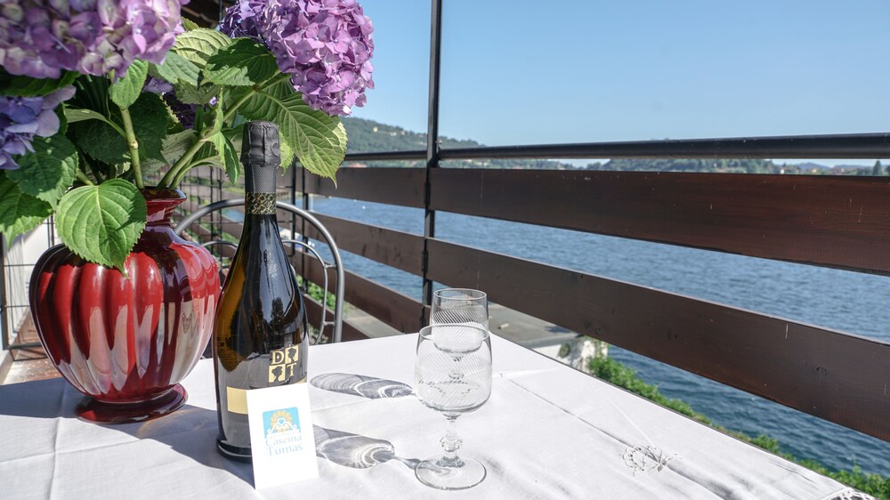 Cascina Tumas Orta Lake — 4-Star Luxury Hotel in Pettenasco, Italy