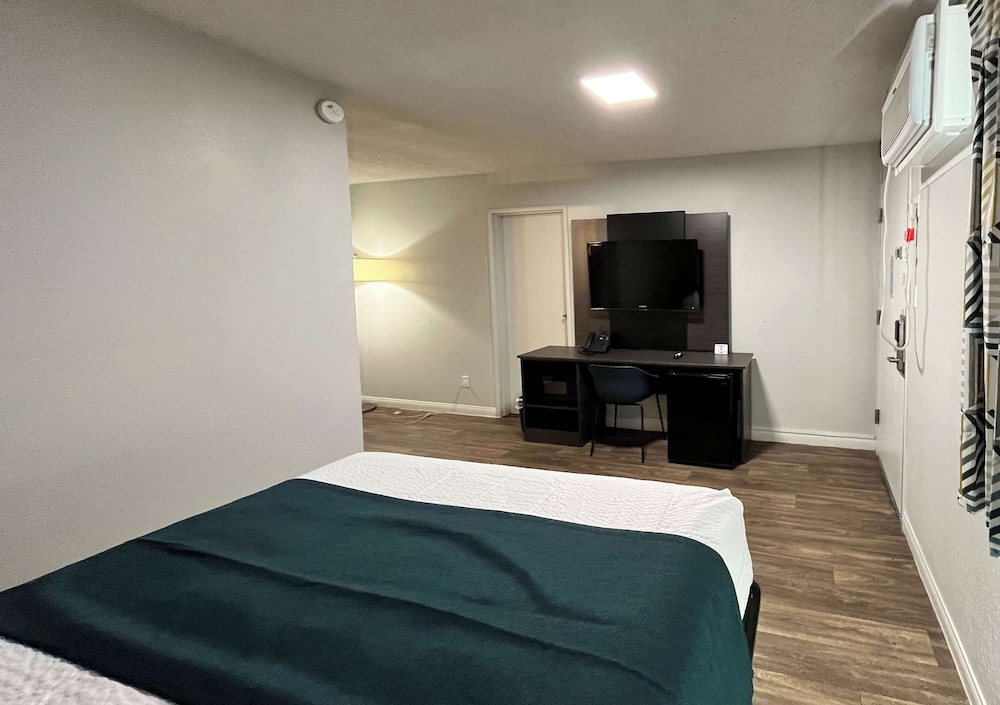 Motel 6 Las Vegas Nv Downtown Fremont St - photo 5