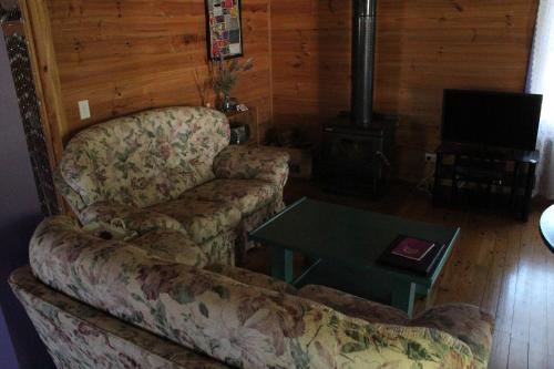 Elinike Guest Cottages — Echuca