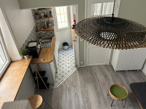 Lovely Studio Crimee - last minute hotel in Paris