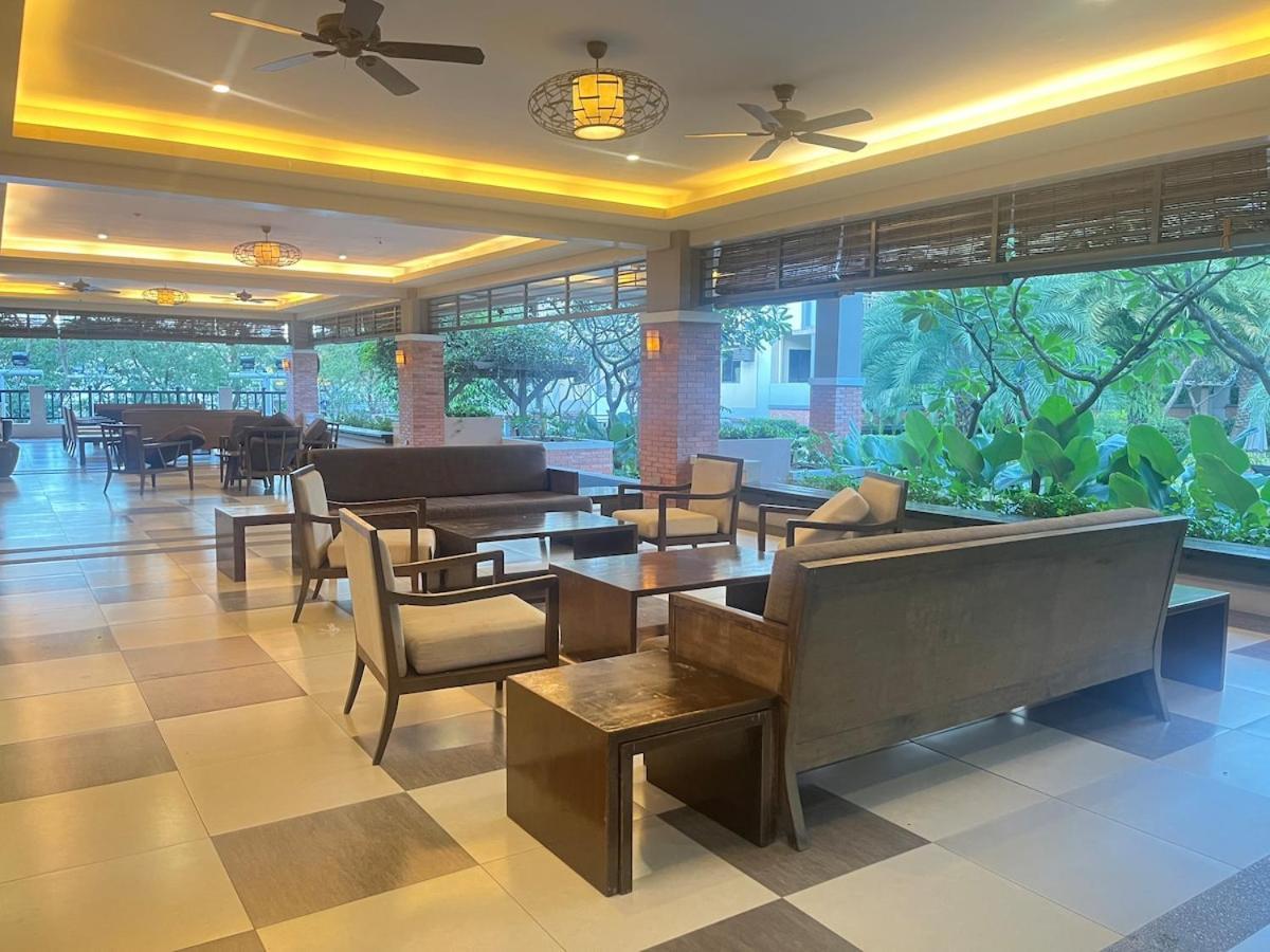 Acacia Estates' The Getaway Taguig Evergreen — 4-Star Luxury Hotel in Manila, Philippines
