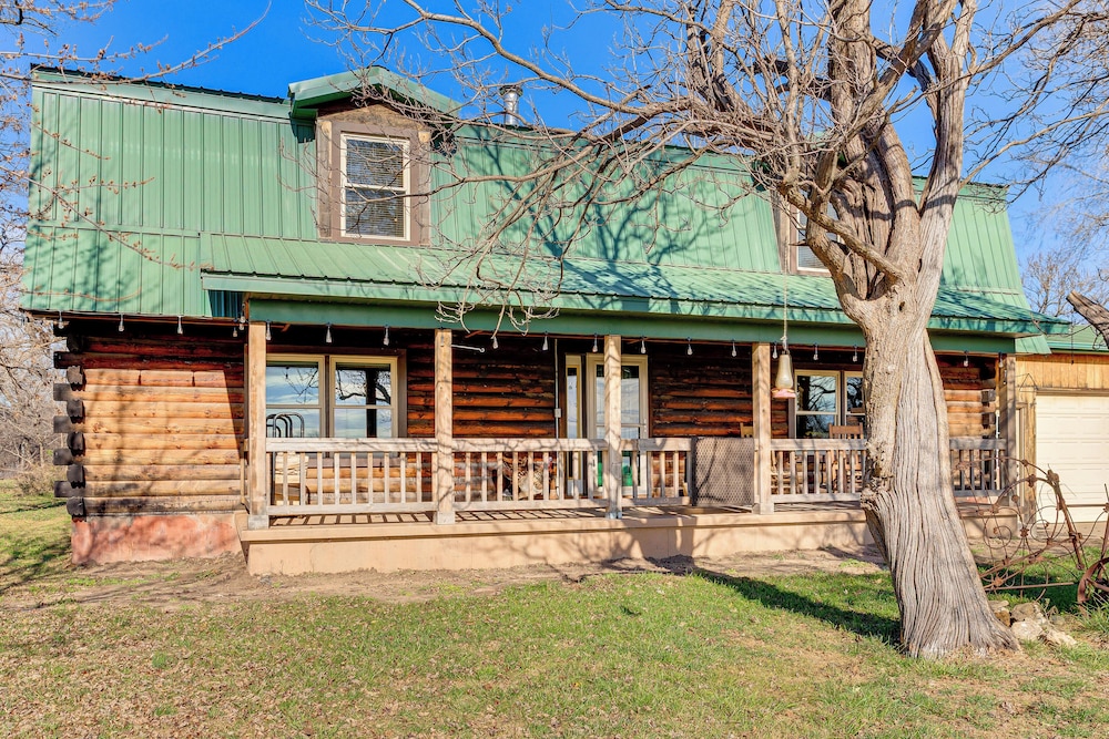 Mule Creek Lodge Rural Stay Near Coldwater Lake 22326040 — Wilmore