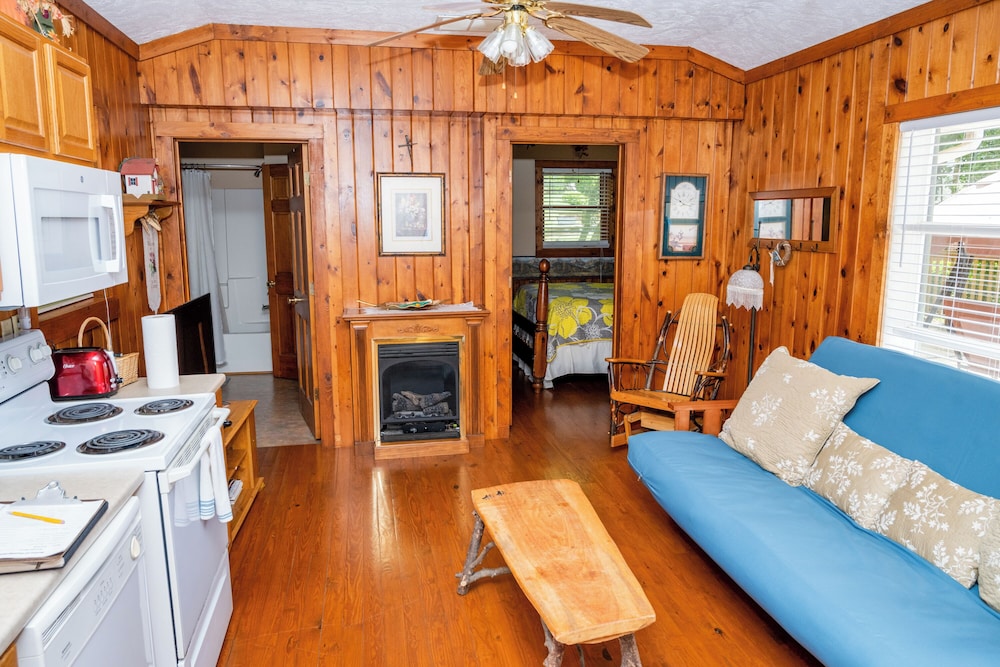 Mountain Aire Cottages & Inn - photo 136