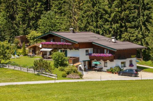 Appartement Kaiserluft — 4-Star Luxury Hotel in Sankt Johann In Tirol, Austria
