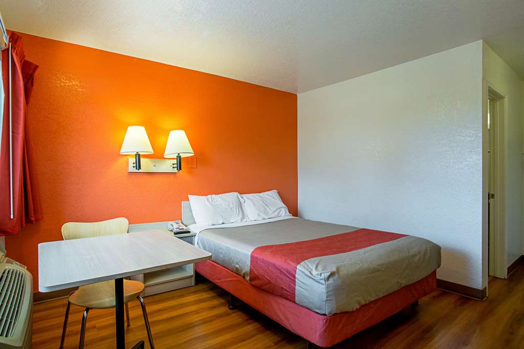 Motel 6 Prescott AZ - photo 13