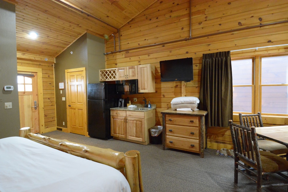 The Lodges at Sunset Village - photo 46