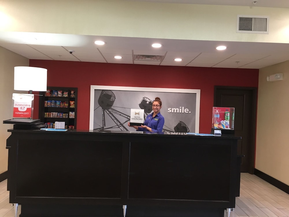 Hampton Inn & Suites Sandusky Milan - photo 4