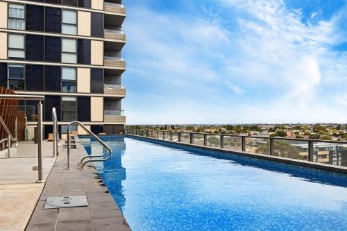 Pride Moonee Ponds 1B2B Nest — 4-Star Luxury Hotel in Melbourne, Australia