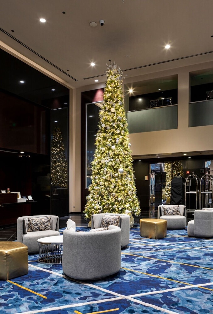 Sofitel Chicago Magnificent Mile - photo 3