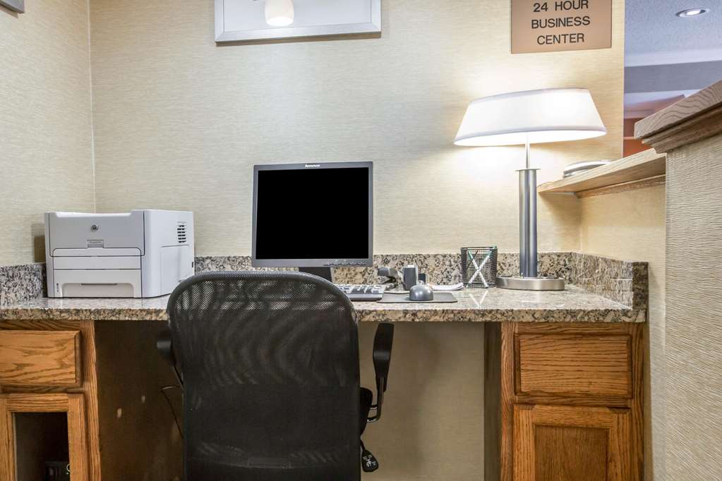 Quality Inn Colchester Burlington - photo 25
