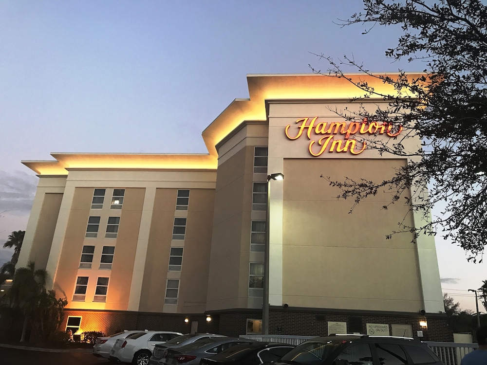 Hampton Inn Tampa Rocky Point Airport - photo 21