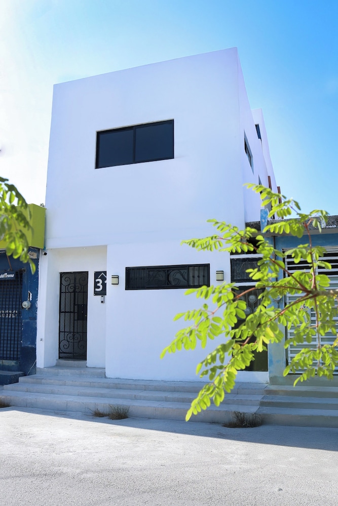 Apartamentos 31 — 4-Star Luxury Hotel in Progreso, Mexico