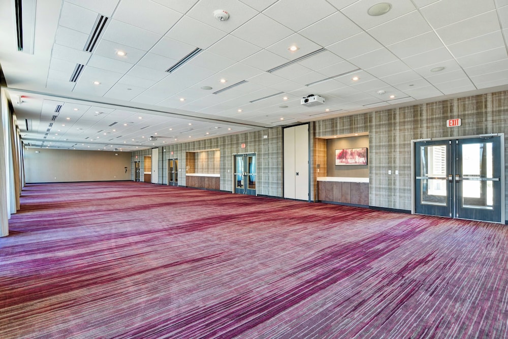 Courtyard by Marriott Bentonville Rogers Promenade - photo 35