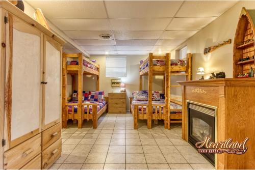 Heaven's Mountain Hideaway - photo 23