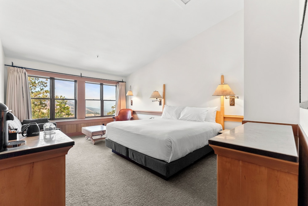 Sun Mountain Lodge - photo 17