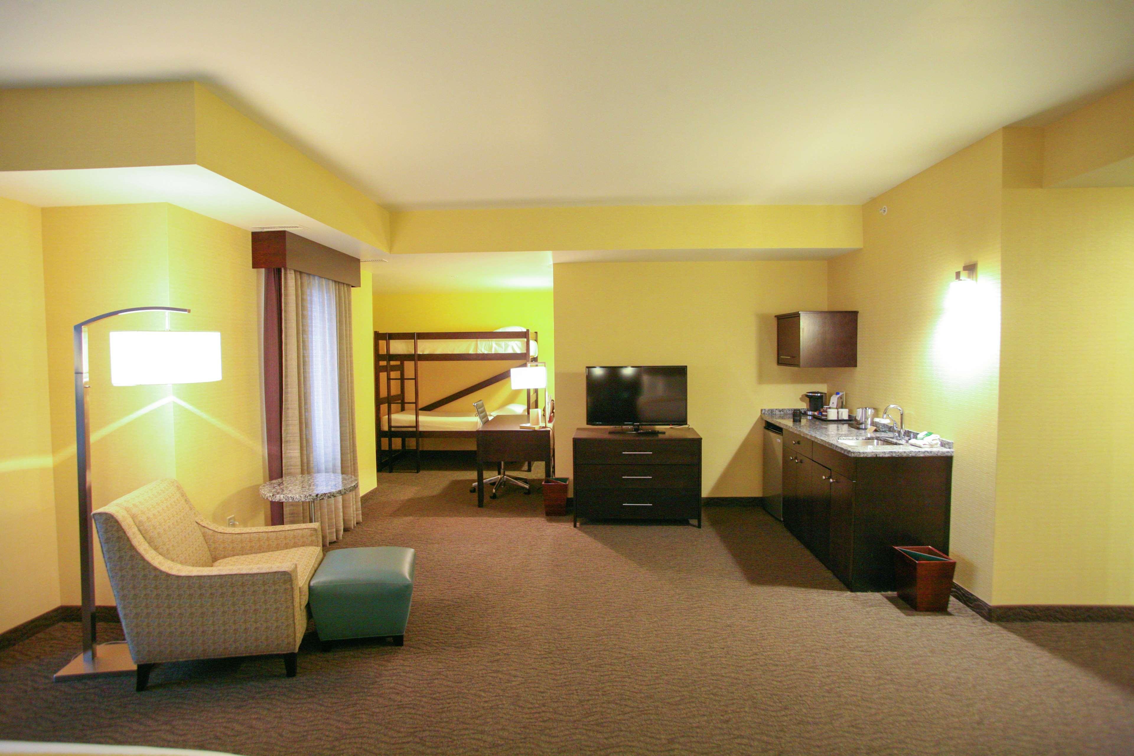 Doubletree By Hilton Hotel Bemidji - photo 25