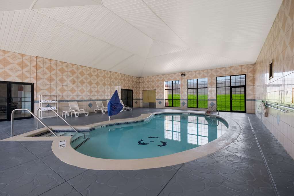 Quality Inn & Suites Oklahoma City North - photo 33